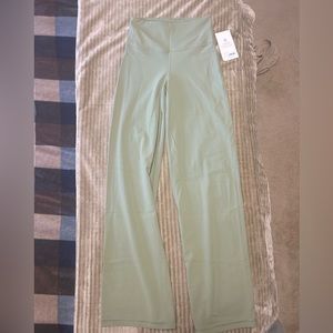 Brand new w/ tags! Athleta Elation Wide leg leggings!
